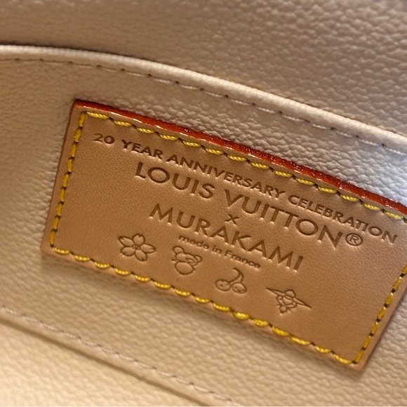 New Louis Vuitton X TM Cosmetic Pouch SOLd - Picture 10 of 13